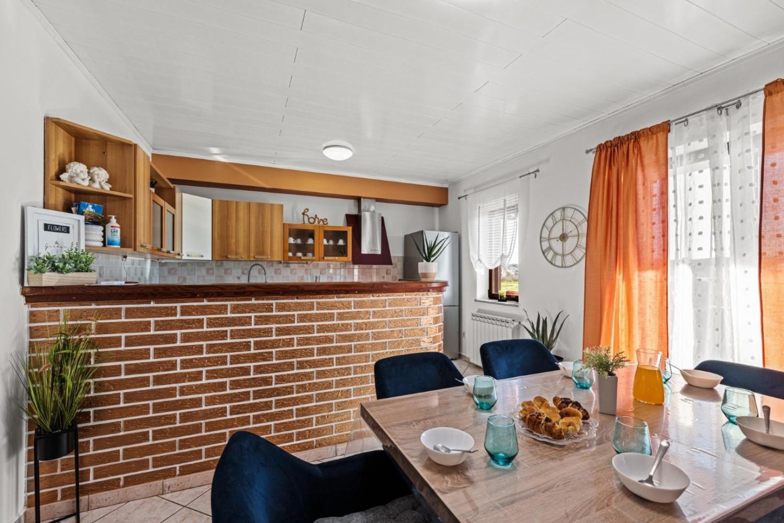 Sea View Apartments With Shared Pool Pomer Exterior foto